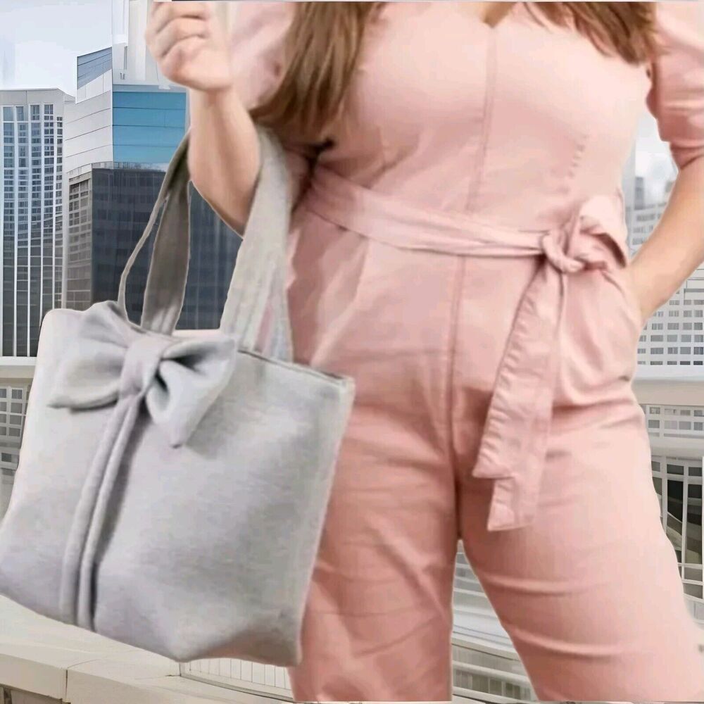 NWOT! STELLA & DOT Crush It Bow Tote Pearl Gray 19x13x6.5